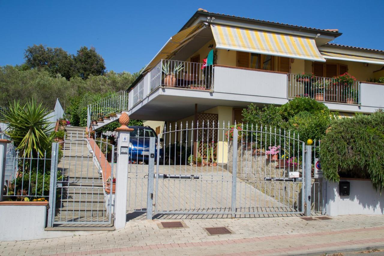 Casa D'Amare - A 600 Mt Dalla Spiaggia Follonica Exterior foto