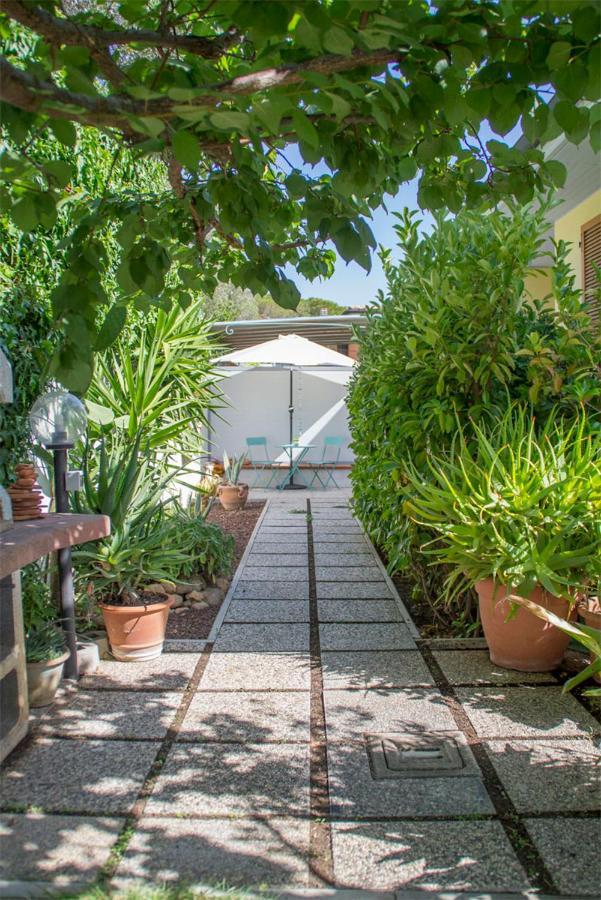 Casa D'Amare - A 600 Mt Dalla Spiaggia Follonica Exterior foto