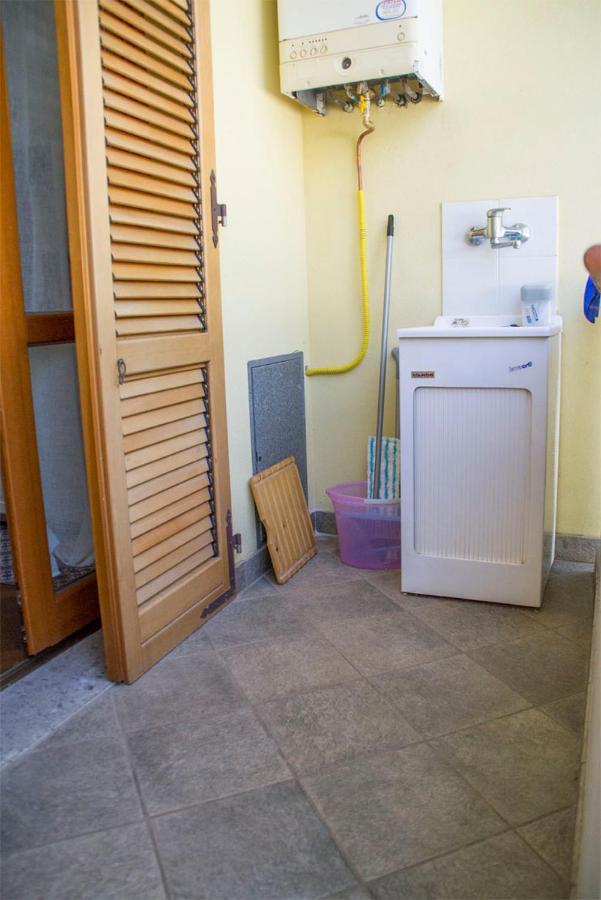 Casa D'Amare - A 600 Mt Dalla Spiaggia Follonica Exterior foto